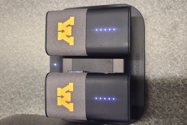 Pedestal - microphones charging on pedestal surface