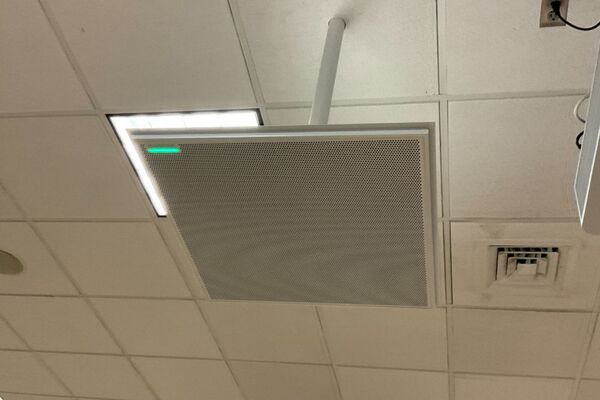 Microphone mounted to the ceiling