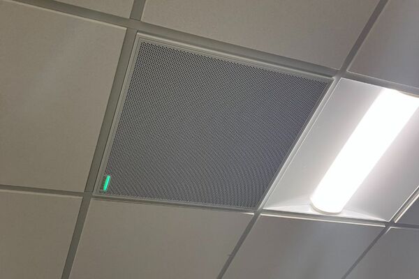 Microphone mounted to the ceiling